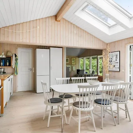 1605-dronningmolle-tarnfalkevej-1