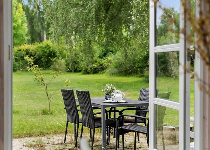 1605-dronningmolle-tarnfalkevej-1 * Dronningmølle